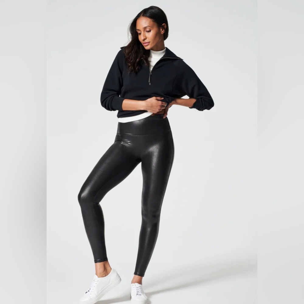 Spanx Faux Leather Leggings Sz S & M - Picture 3 of 8